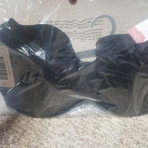 38G Black Balconette bra NWT